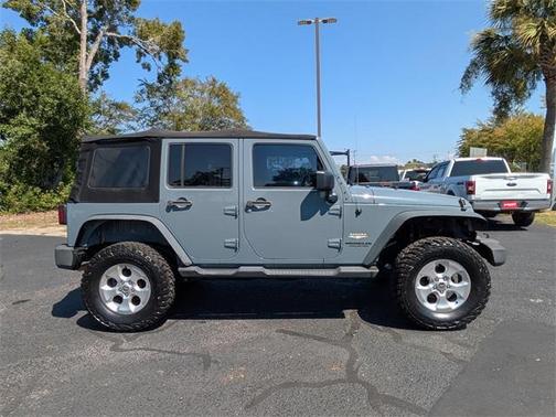 2015 Jeep Wrangler Unlimited Sahara