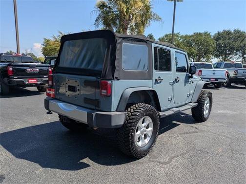 2015 Jeep Wrangler Unlimited Sahara