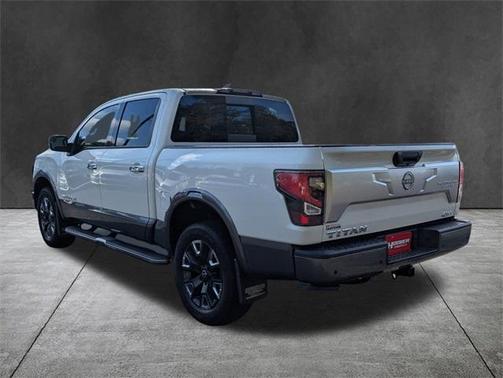 2023 Nissan Titan Platinum Reserve