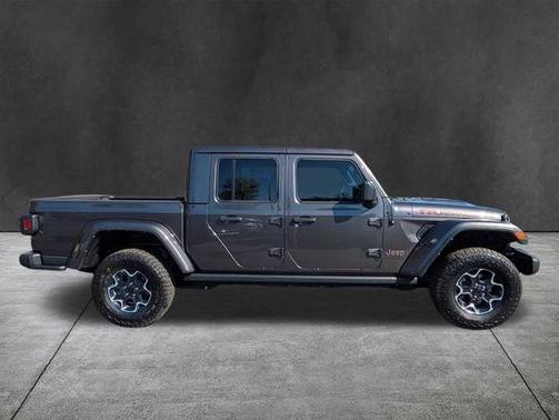 Granite Crystal Clearcoat Metallic 2023 Jeep Gladiator Rubicon