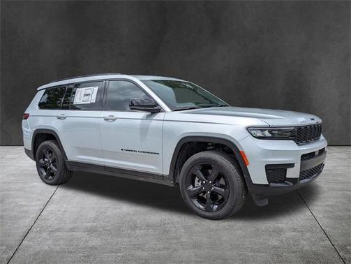 2025 Jeep Grand Cherokee L Laredo