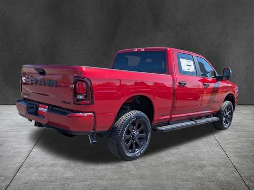Molten Red Pearlcoat 2026 RAM 2500 Big Horn