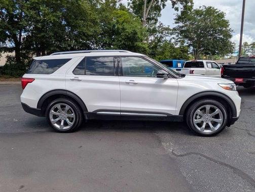 Star White 2020 Ford Explorer Platinum
