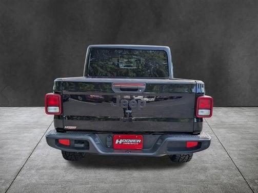 Black Clearcoat 2024 Jeep Gladiator Nighthawk