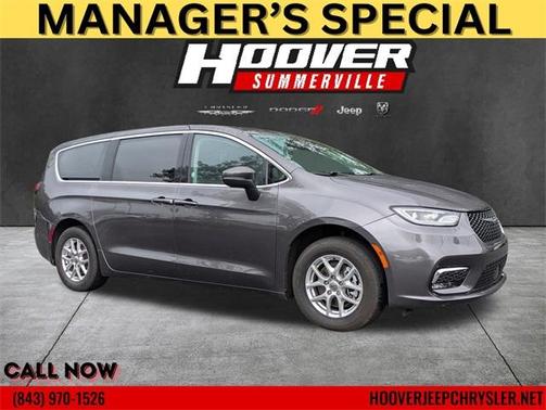 2023 Chrysler Pacifica Touring-L