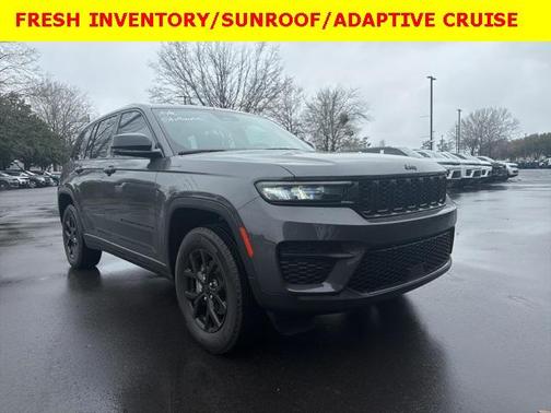 2024 Jeep Grand Cherokee Laredo