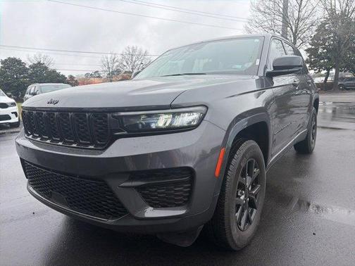 2024 Jeep Grand Cherokee Laredo