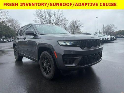 2024 Jeep Grand Cherokee Laredo