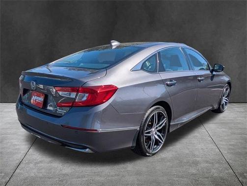 2022 Honda Accord Hybrid Touring