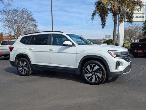 2024 Volkswagen Atlas 2.0T SE w/Technology