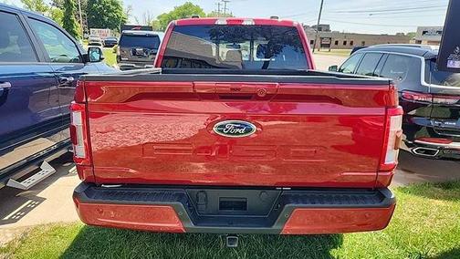 Rapid Red Metallic Tinted Clearcoat 2022 Ford F-150 Lariat