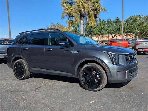 2024 Kia Sorento X-Line EX