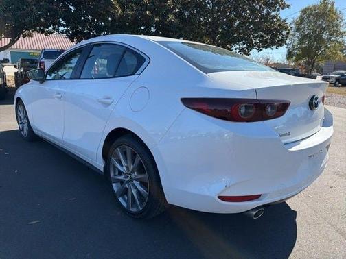 2023 Mazda Mazda3 FWD w/Select Package