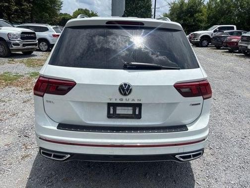 Opal White Pearl Effect 2023 Volkswagen Tiguan 2.0T SEL R-Line