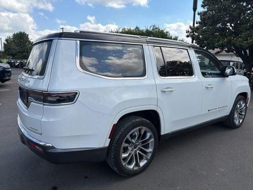Bright White Clearcoat 2022 Jeep Grand Wagoneer Series II