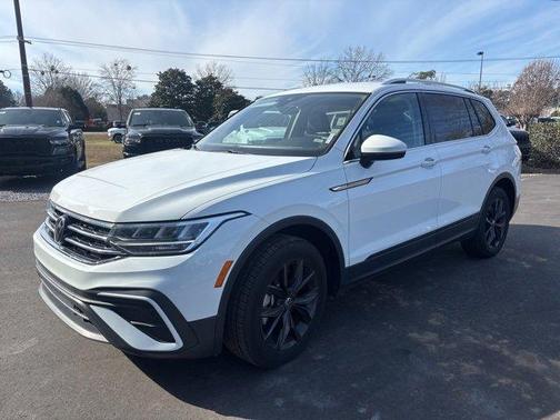 2024 Volkswagen Tiguan 2.0T SE