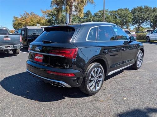 2024 Audi Q5 45 S line quattro Premium