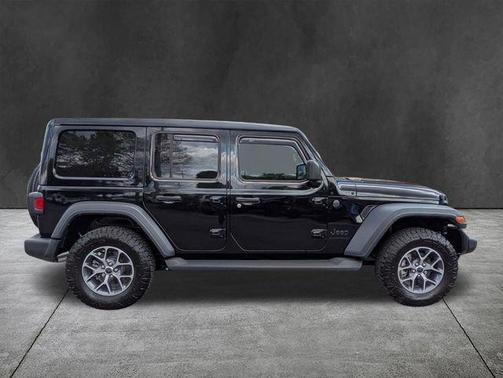 Black Clearcoat 2025 Jeep Wrangler Sport