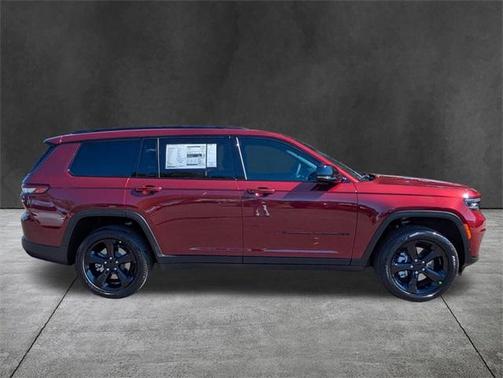 2025 Jeep Grand Cherokee L Laredo