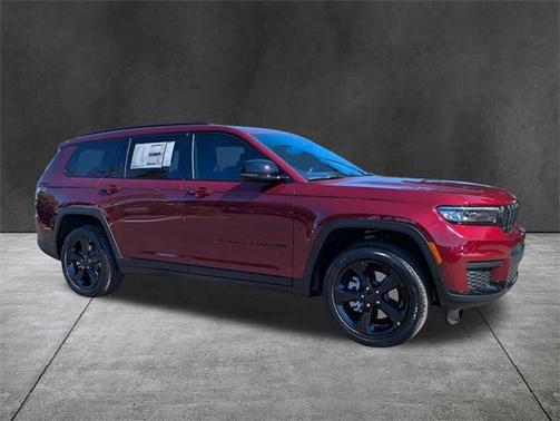 2025 Jeep Grand Cherokee L Laredo