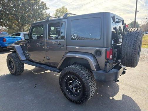 2016 Jeep Wrangler Unlimited Sahara