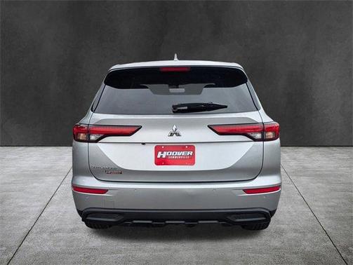 2022 Mitsubishi Outlander ES