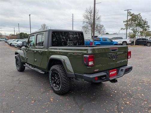 2021 Jeep Gladiator Sport