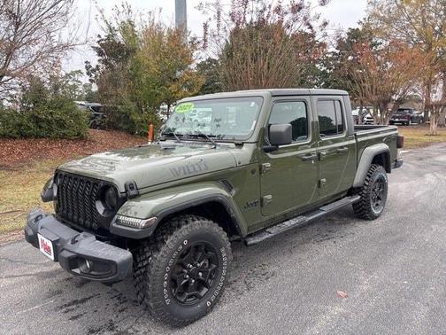 2021 Jeep Gladiator Sport