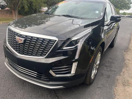 2022 Cadillac XT5 Premium Luxury