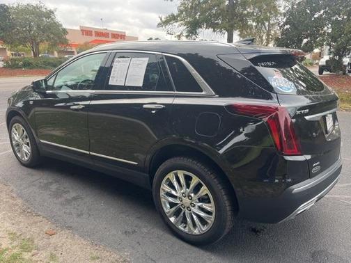 2022 Cadillac XT5 Premium Luxury