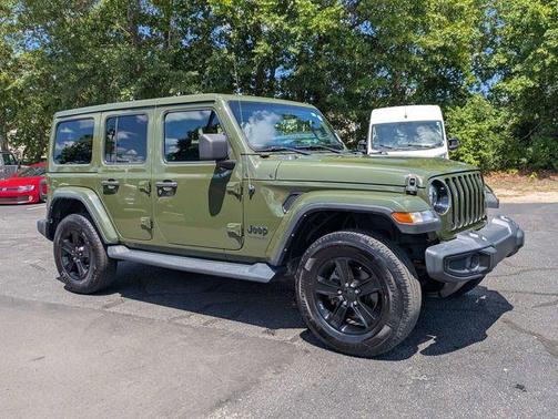 Sarge Green Clearcoat 2021 Jeep Wrangler Unlimited Sahara Altitude