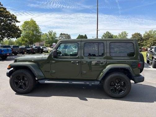 Sarge Green Clearcoat 2021 Jeep Wrangler Unlimited Sahara Altitude