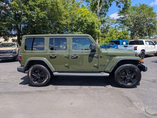 Sarge Green Clearcoat 2021 Jeep Wrangler Unlimited Sahara Altitude