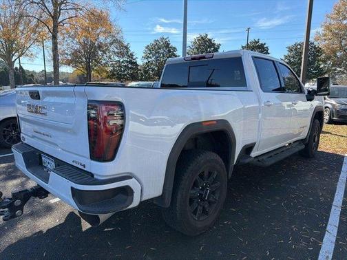 2025 GMC Sierra 2500 AT4
