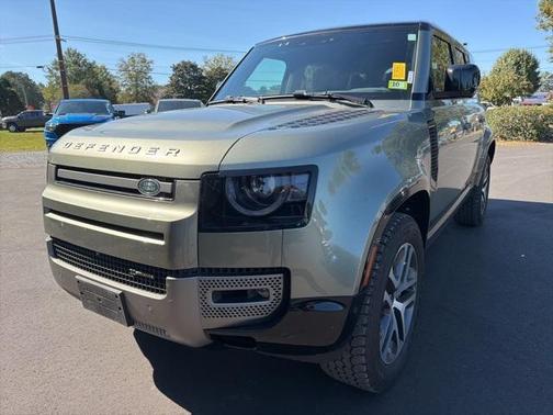 2023 Land Rover Defender 110 X-Dynamic SE