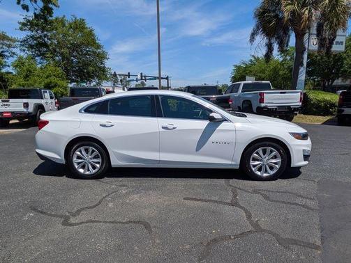 2025 Chevrolet Malibu LT