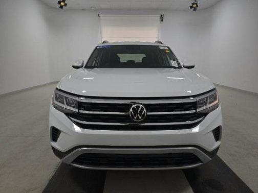 2023 Volkswagen Atlas 3.6L SE w/Technology