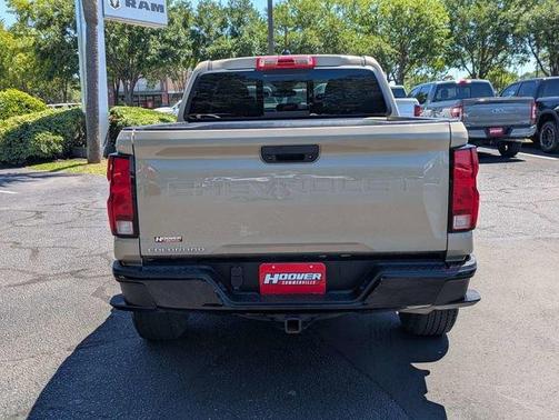 Sand Dune Metallic 2024 Chevrolet Colorado Trail Boss