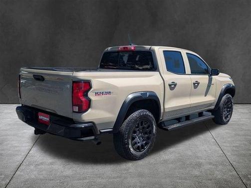 Sand Dune Metallic 2024 Chevrolet Colorado Trail Boss