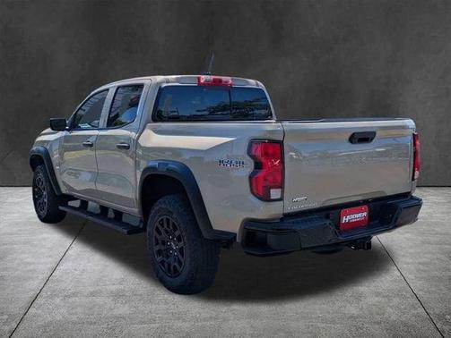 Sand Dune Metallic 2024 Chevrolet Colorado Trail Boss