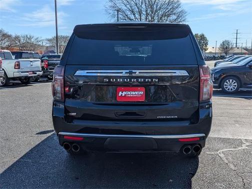 2023 Chevrolet Suburban Premier