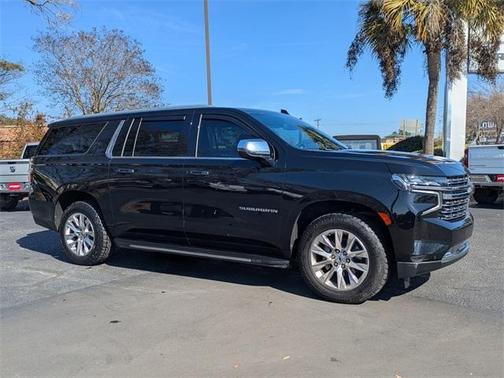 2023 Chevrolet Suburban Premier