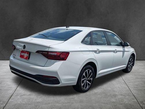 Pure White 2024 Volkswagen Jetta 1.5T S