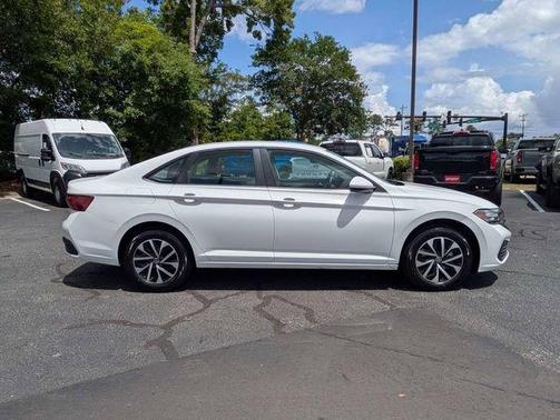 Pure White 2024 Volkswagen Jetta 1.5T S