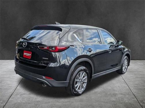 2022 Mazda CX-5 2.5 S Preferred Package