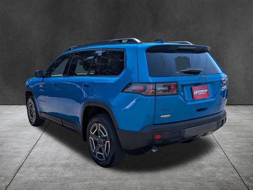 Hydro Blue Pearlcoat 2026 Jeep Cherokee LAREDO/LIMITED
