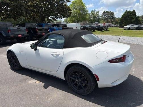 Arctic White 2019 Mazda MX-5 Miata Sport