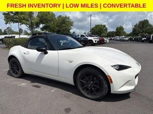 Arctic White 2019 Mazda MX-5 Miata Sport