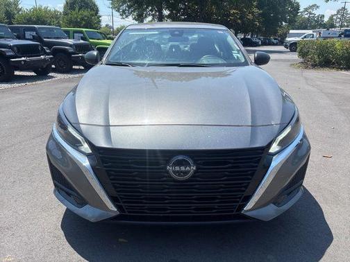 Gun Metallic 2025 Nissan Altima SV