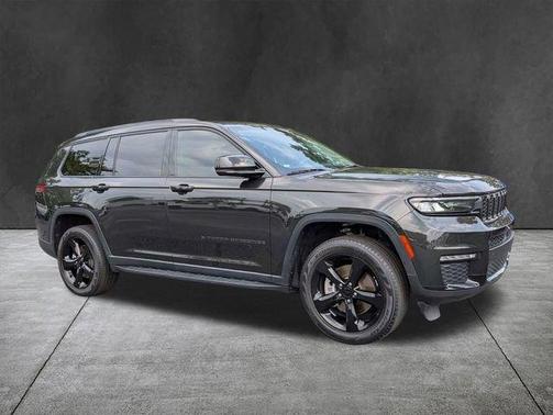 Rocky Mountain Pearlcoat 2023 Jeep Grand Cherokee L Limited